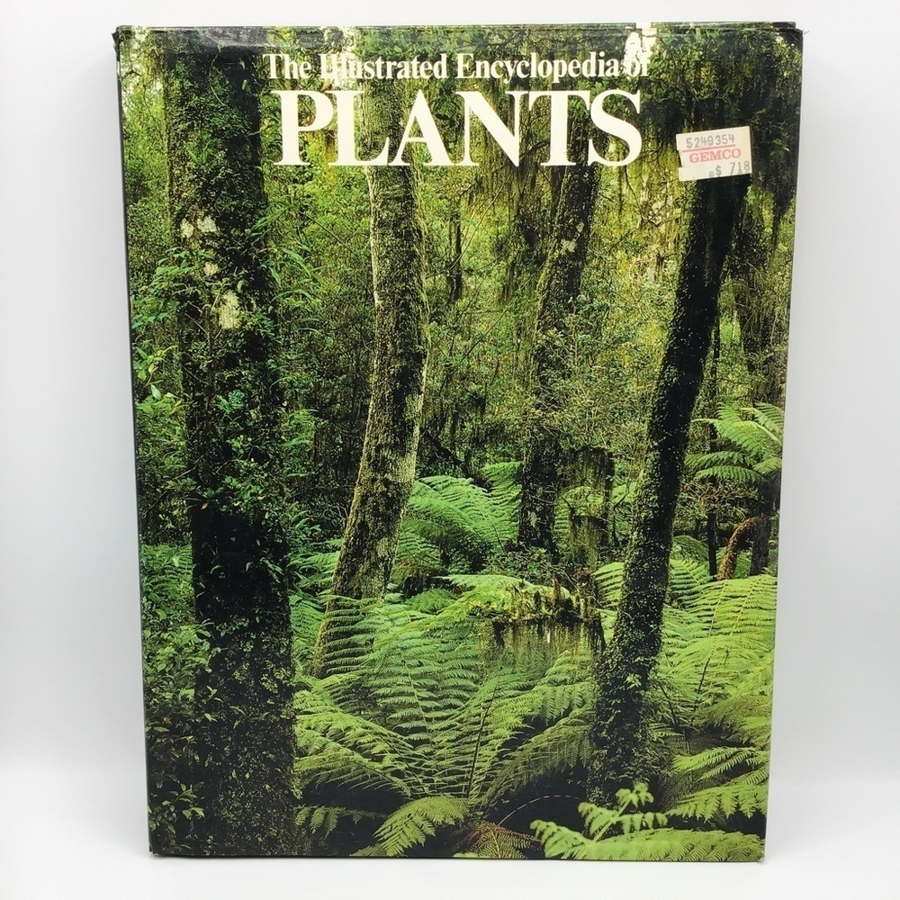 VINTAGE 1984 The Illustrated Encyclopedia of Plants Hardcover Book Garden Coffee